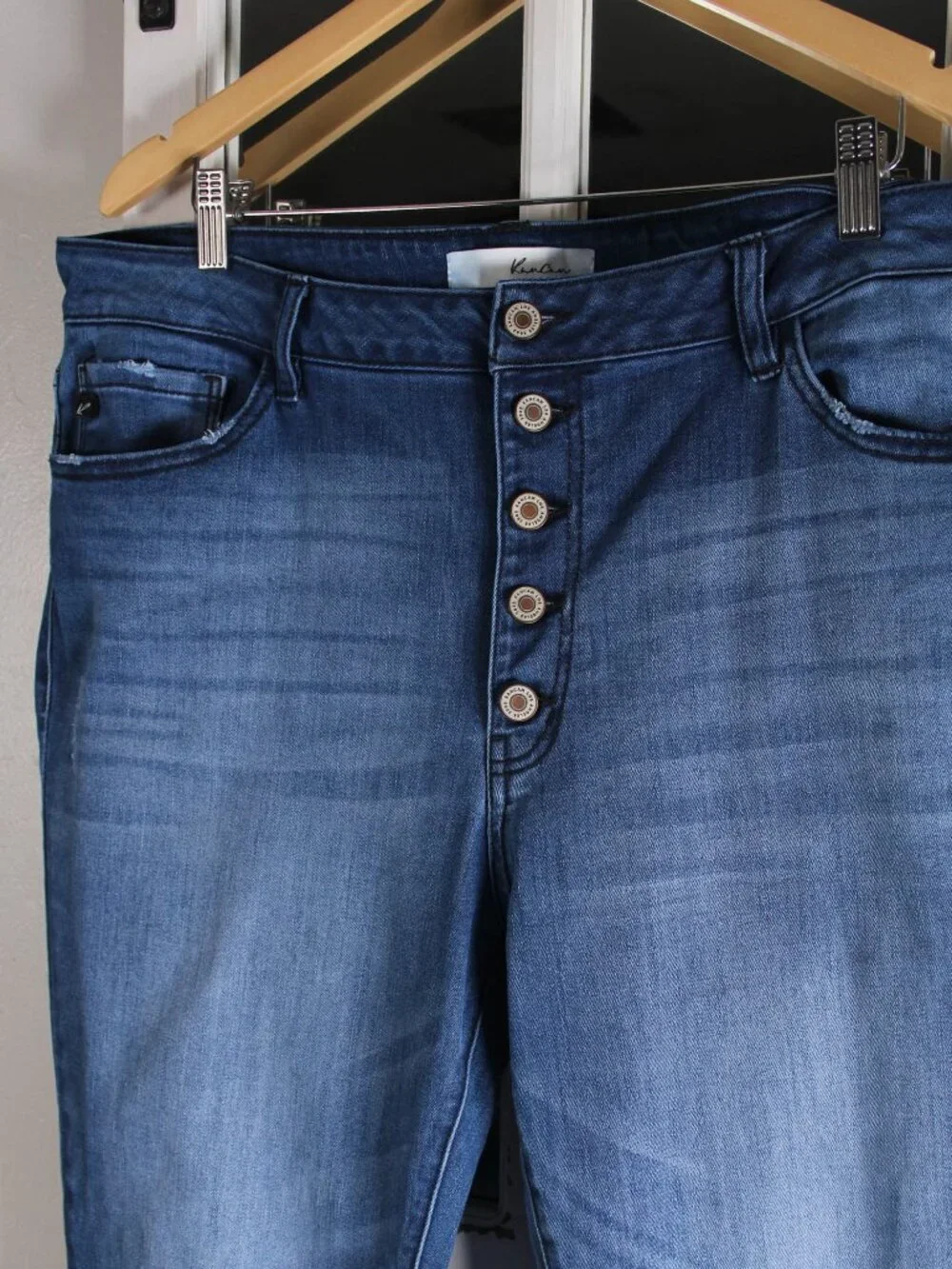 KanCan Plus Size 2XL Button Fly Skinny Jeans Medium Wash Stretch Denim
